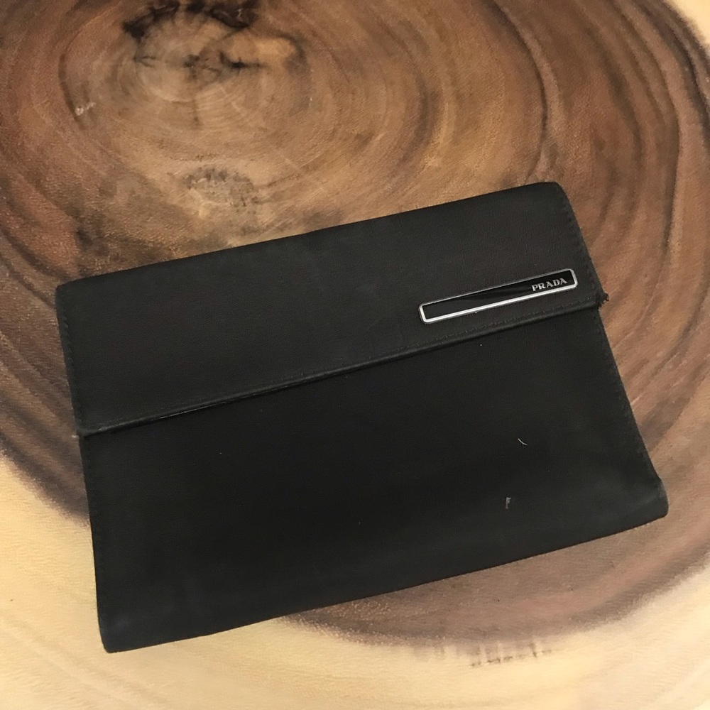 Prada Brown Wallet With Leather Interior